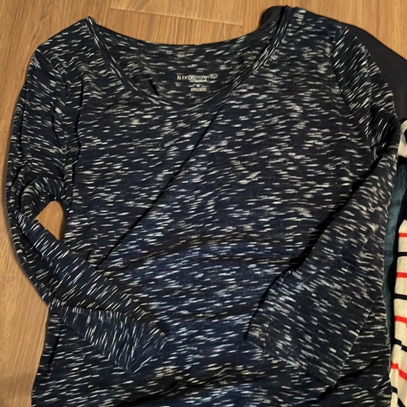 Maternity Bundle- Jeans, long sleeve striped shirt and 3/4 sleeve dress. - Picture 7 of 7